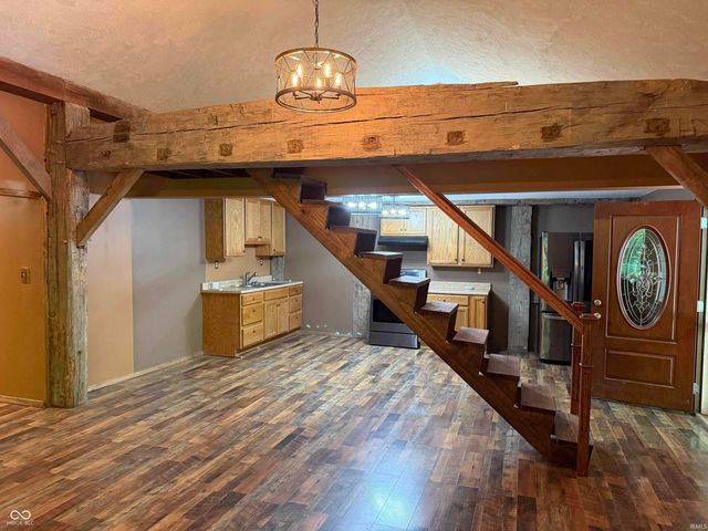 4420 S Calloway Drive, Hardinsburg, IN 47125