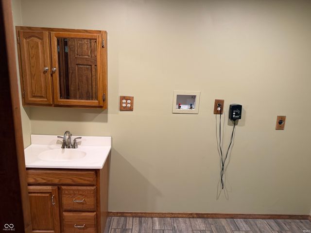 4420 S Calloway Drive, Hardinsburg, IN 47125