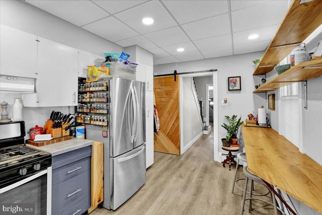 830 LAKE ST, Lancaster, PA 17603