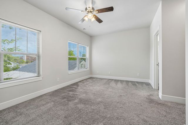 108 Hartsville Ct, Lebanon, TN 37087