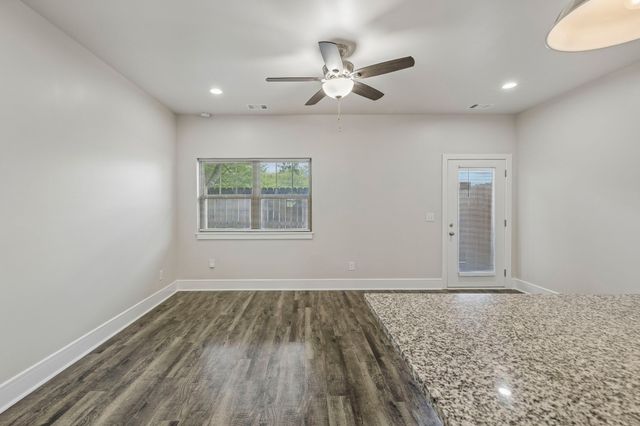 108 Hartsville Ct, Lebanon, TN 37087