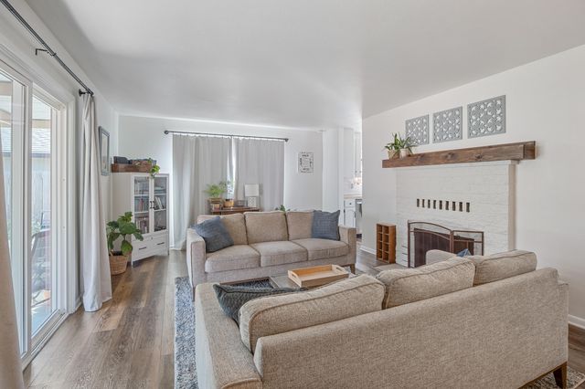 705 NE Beacon Drive, Grants Pass, OR 97526