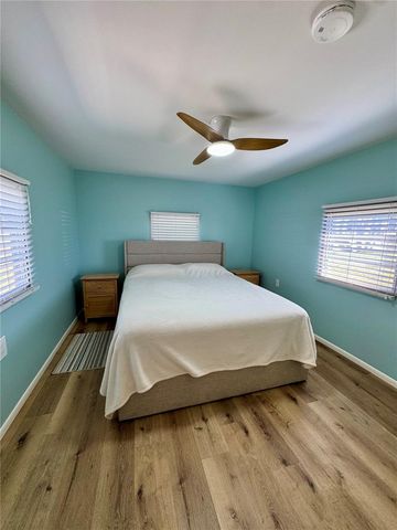 8 6TH STREET, Bradenton, FL 34210