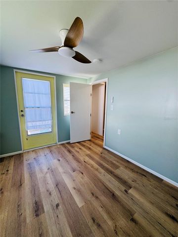 8 6TH STREET, Bradenton, FL 34210