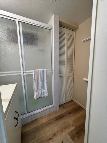 8 6TH STREET, Bradenton, FL 34210