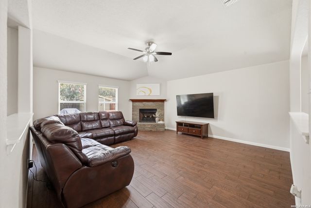 8919 BLACK FRST, Helotes, TX 78023