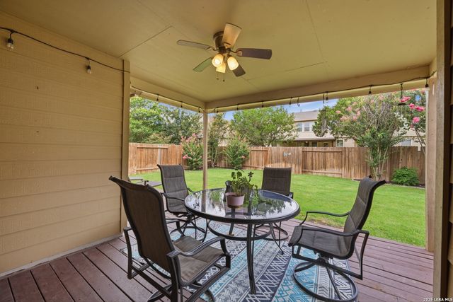 8919 BLACK FRST, Helotes, TX 78023