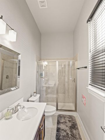 5304 Via Besso DR, Bee Cave, TX 78738