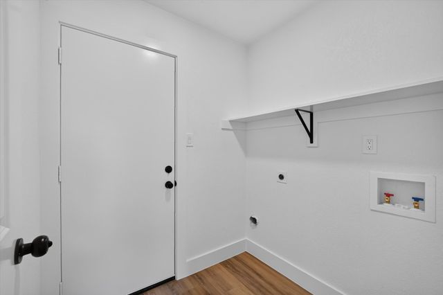 2116 Brooklake Street W, Denton, TX 76207