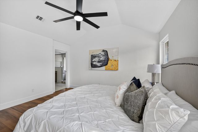 2116 Brooklake Street W, Denton, TX 76207