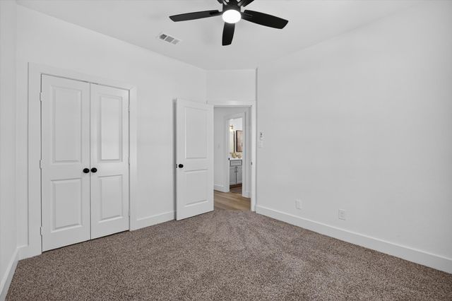2116 Brooklake Street W, Denton, TX 76207