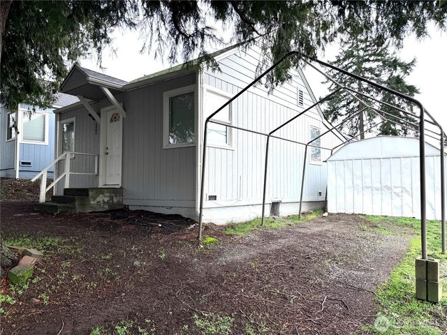 504 107th Street S, Tacoma, WA 98444