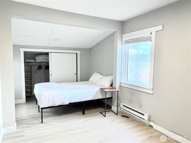 504 107th Street S, Tacoma, WA 98444