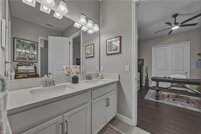 5305 WINDY GROVE DRIVE, Wimauma, FL 33598
