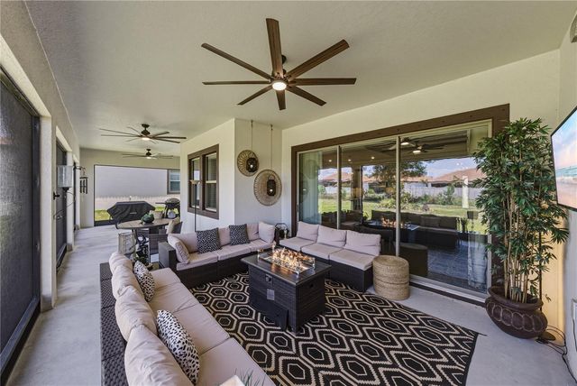 5305 WINDY GROVE DRIVE, Wimauma, FL 33598
