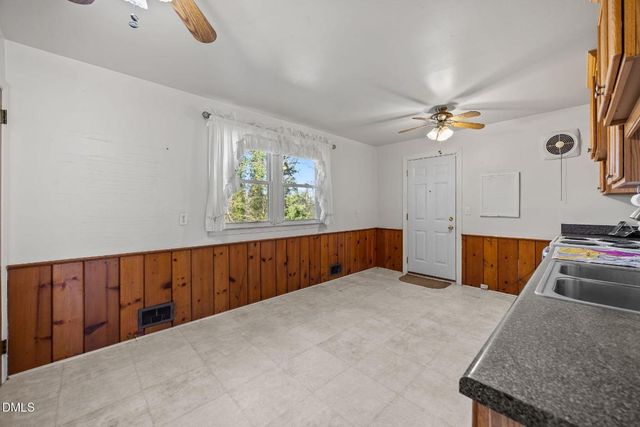 525 Barksdale Drive, Raleigh, NC 27604