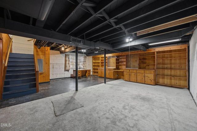 525 Barksdale Drive, Raleigh, NC 27604