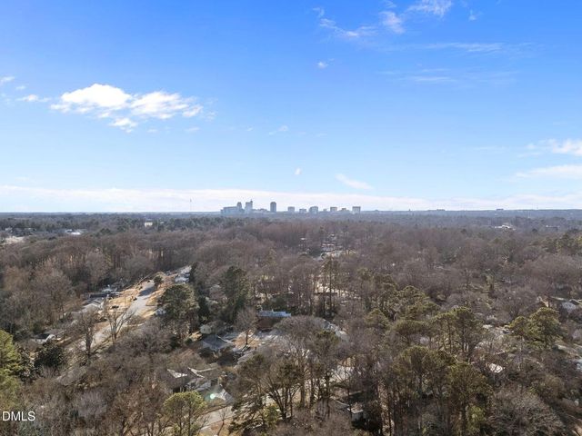 525 Barksdale Drive, Raleigh, NC 27604