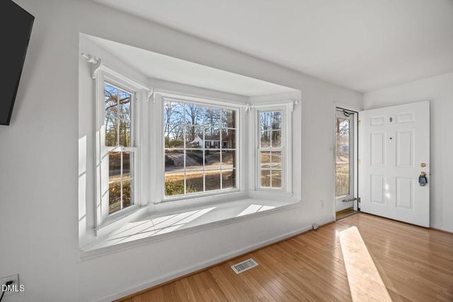 525 Barksdale Drive, Raleigh, NC 27604