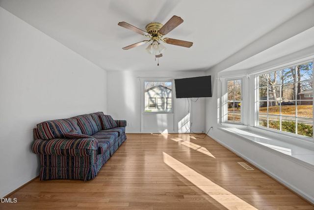 525 Barksdale Drive, Raleigh, NC 27604