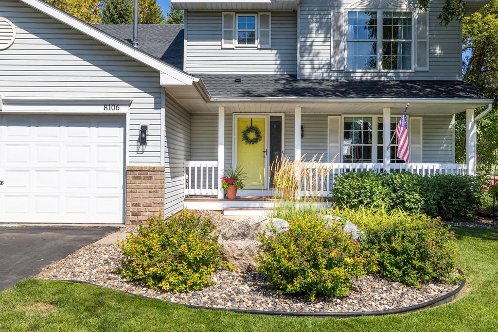 8106 Greenbriar Lane, Woodbury, MN 55125 — photo 3