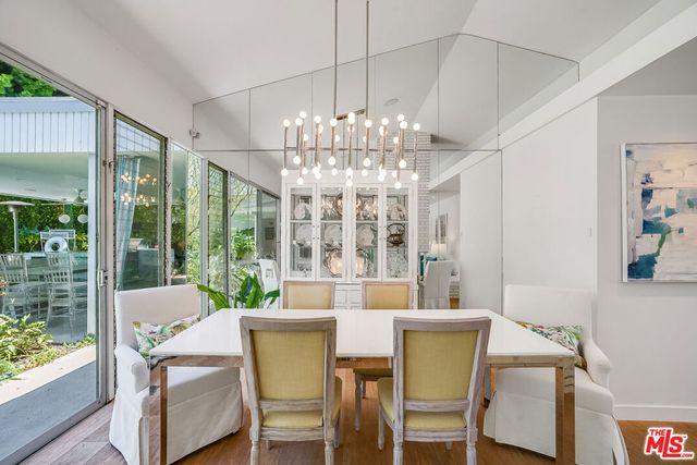 13855 Cumpston Street, Sherman Oaks, CA 91401