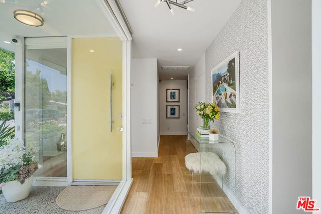 13855 Cumpston Street, Sherman Oaks, CA 91401