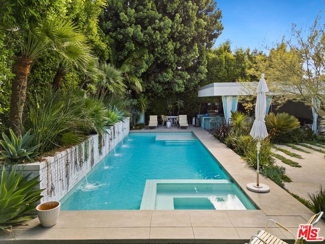 13855 Cumpston Street, Sherman Oaks, CA 91401