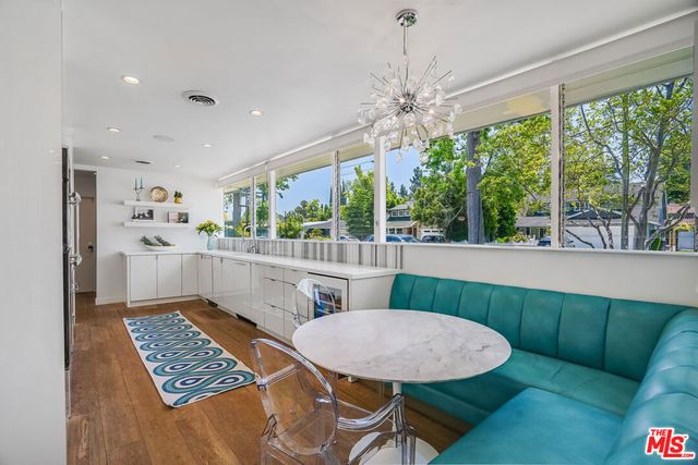 13855 Cumpston Street, Sherman Oaks, CA 91401