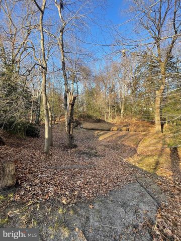 150 N SMITH TER, Clementon, NJ 08021