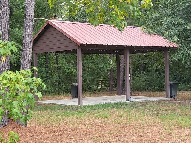 69 Tranquil Lane, Huntsville, TX 77340