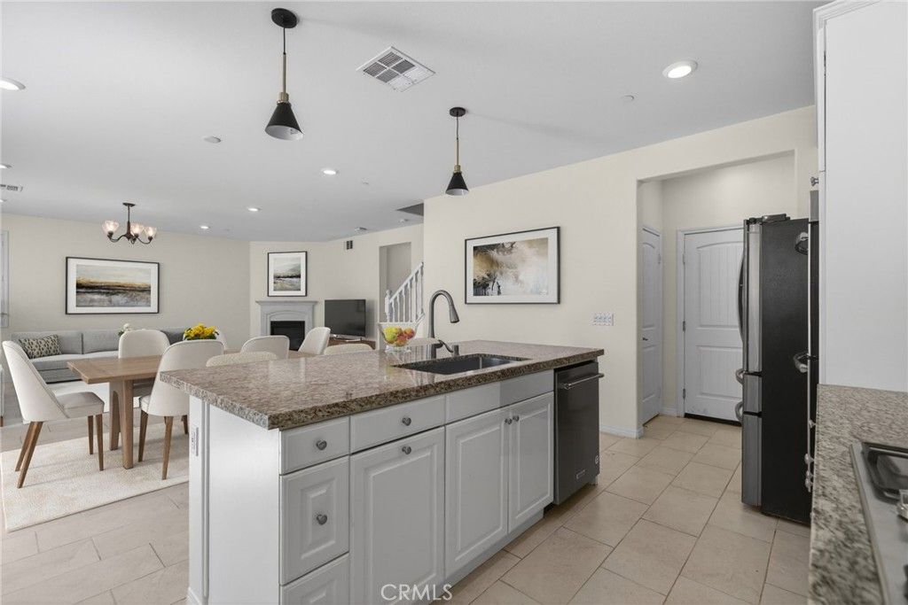 Image 22 of property listing at 19435 Fortunello Avenue, Riverside, CA 92508