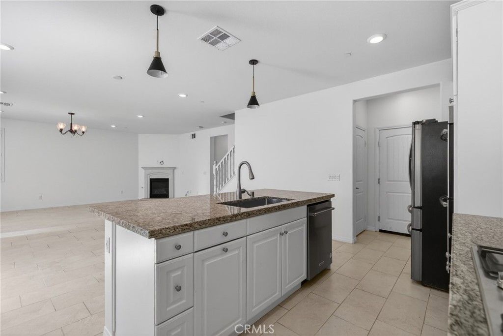 Image 23 of property listing at 19435 Fortunello Avenue, Riverside, CA 92508