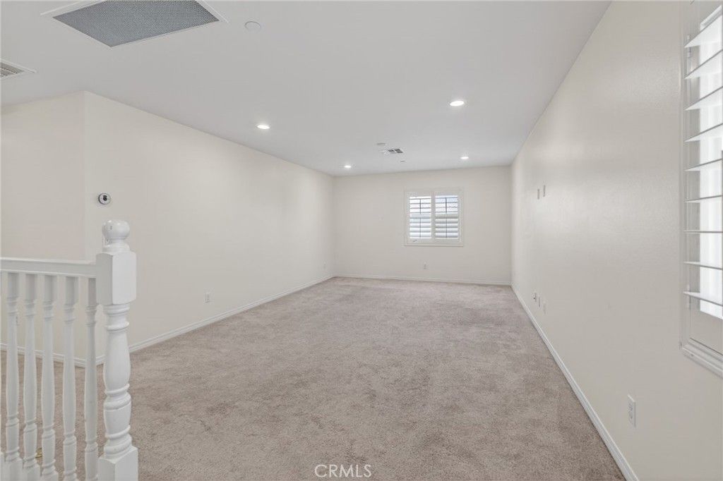 Image 28 of property listing at 19435 Fortunello Avenue, Riverside, CA 92508