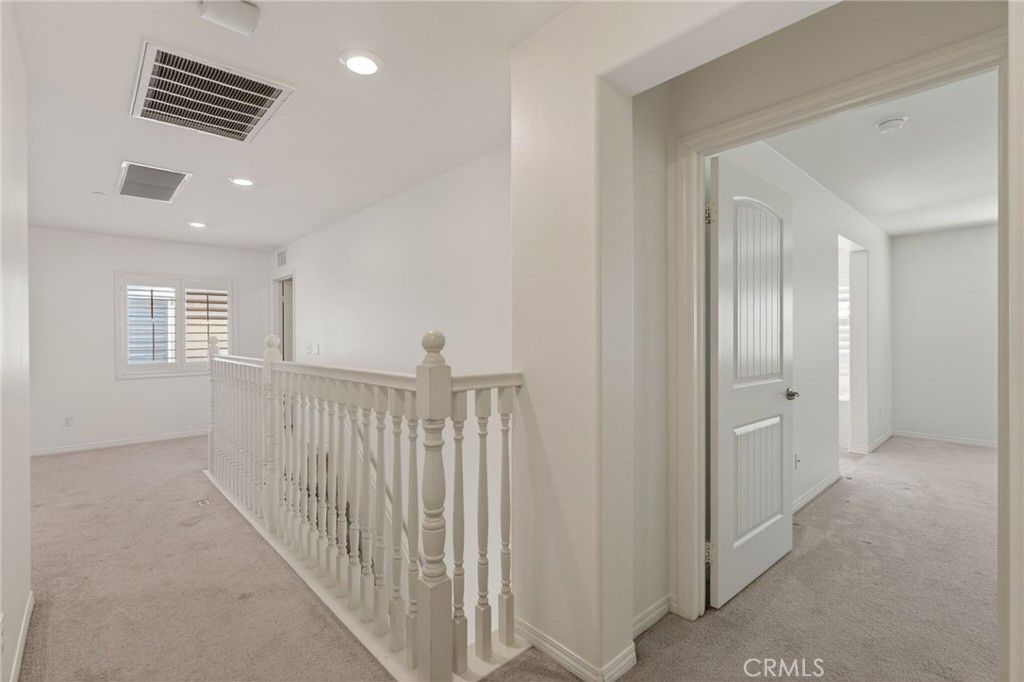 Image 31 of property listing at 19435 Fortunello Avenue, Riverside, CA 92508