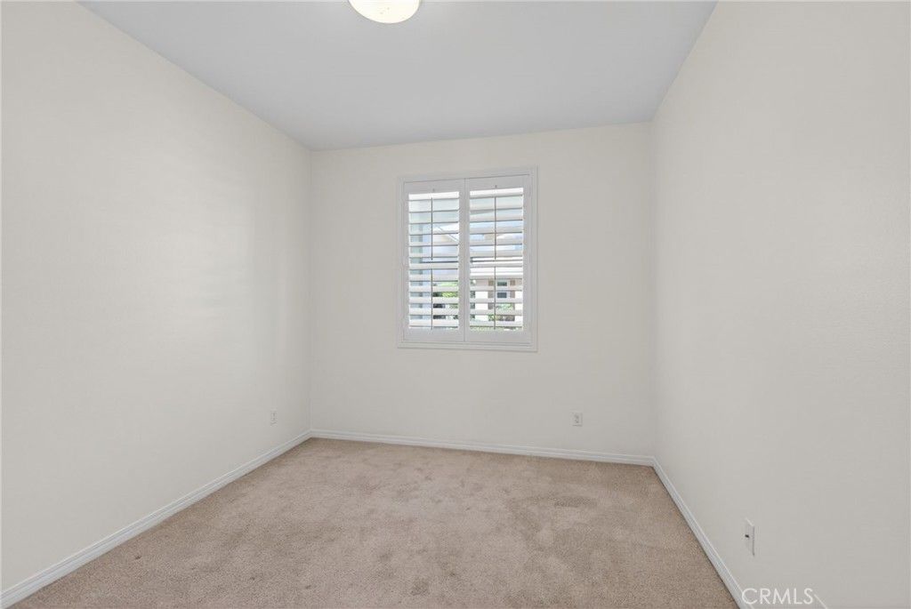 Image 39 of property listing at 19435 Fortunello Avenue, Riverside, CA 92508