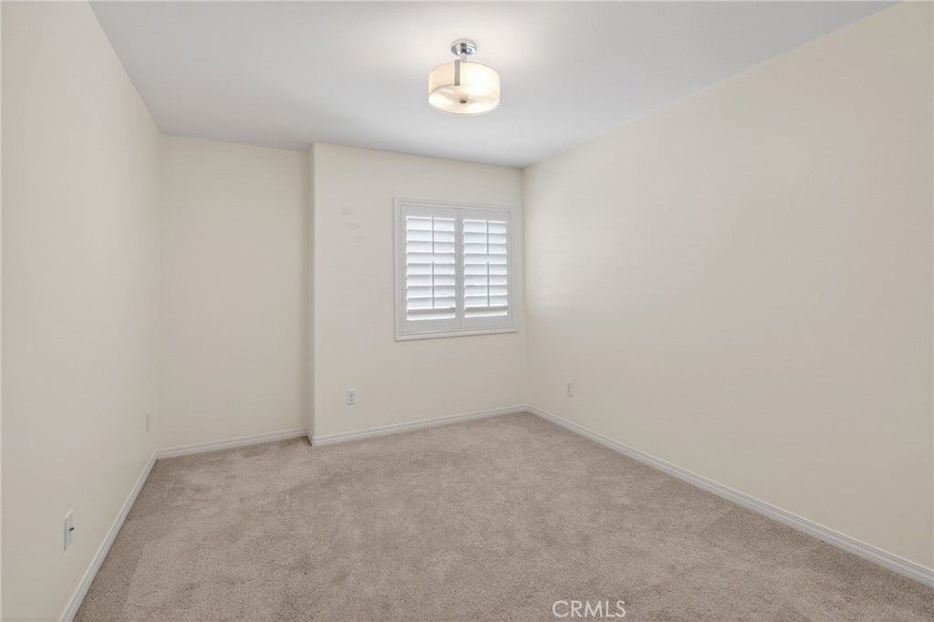 Image 44 of property listing at 19435 Fortunello Avenue, Riverside, CA 92508