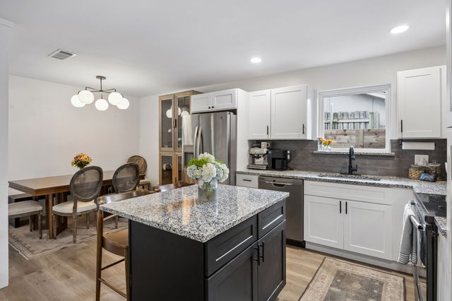 1612 Camero Drive, Carrollton, TX 75006