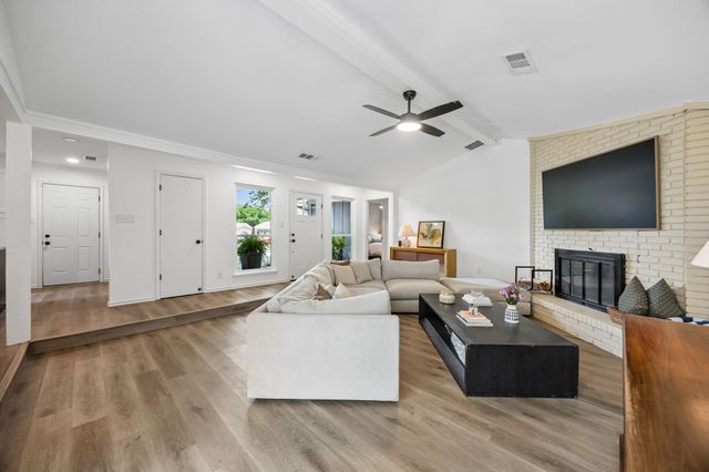 1612 Camero Drive, Carrollton, TX 75006