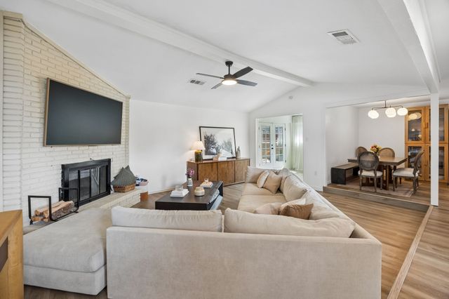 1612 Camero Drive, Carrollton, TX 75006