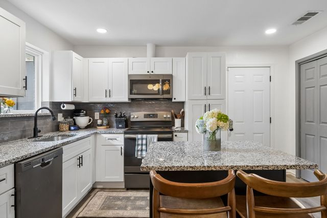 1612 Camero Drive, Carrollton, TX 75006