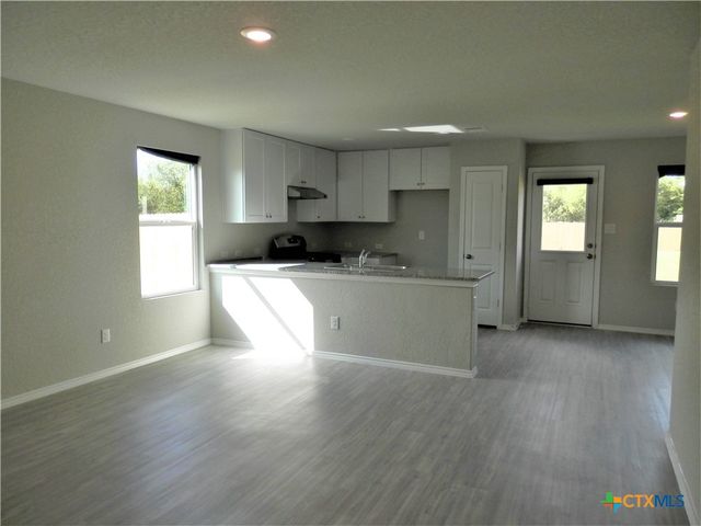 570 Blue Stem Road, New Braunfels, TX 78130
