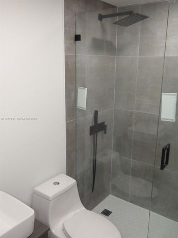 5643 Park Rd, Dania Beach, FL 33312