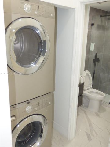 5643 Park Rd, Dania Beach, FL 33312