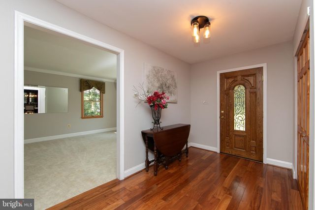 10 CHIPLEY RUN, Voorhees, NJ 08043