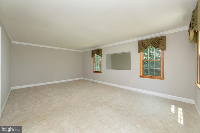 10 CHIPLEY RUN, Voorhees, NJ 08043