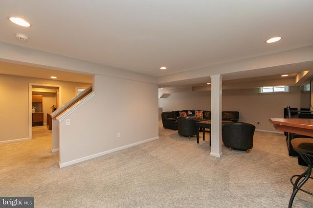 10 CHIPLEY RUN, Voorhees, NJ 08043