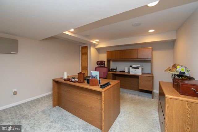 10 CHIPLEY RUN, Voorhees, NJ 08043