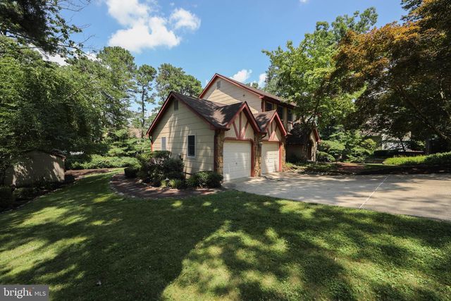 10 CHIPLEY RUN, Voorhees, NJ 08043