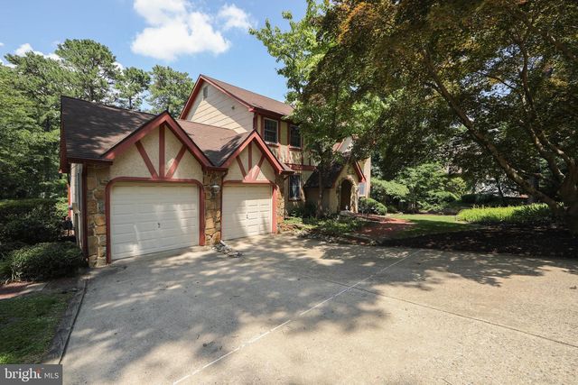 10 CHIPLEY RUN, Voorhees, NJ 08043
